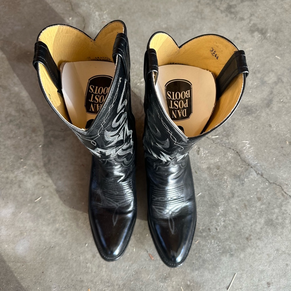 Black Dan Post boots